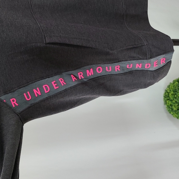 Under Armour Hoodie - Picture 7 of 13